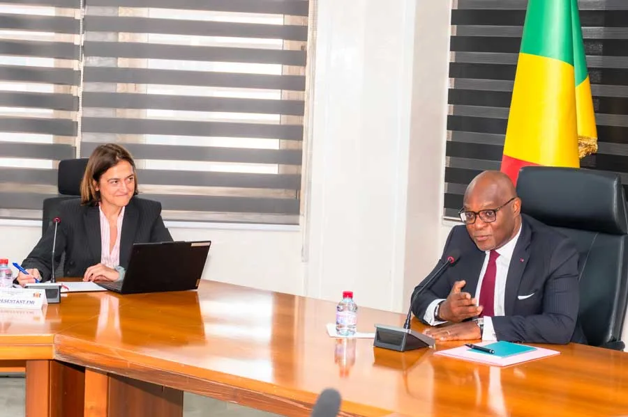Congo : la dette publique frôle 98 % du PIB, la marge d’emprunt est nulle